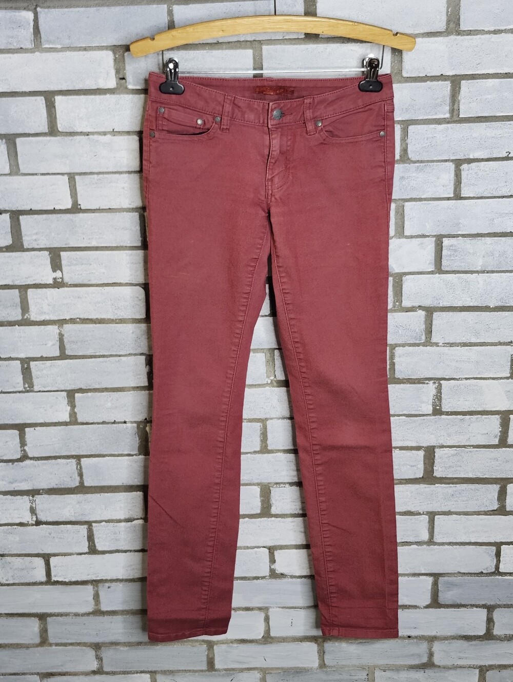• prAna Kara Jeans Women's Sunwashed Red Organic Cotton Low Rise Skinny Sz 4/27